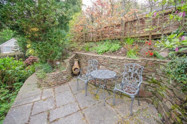 Rear garden pic 5.jpg