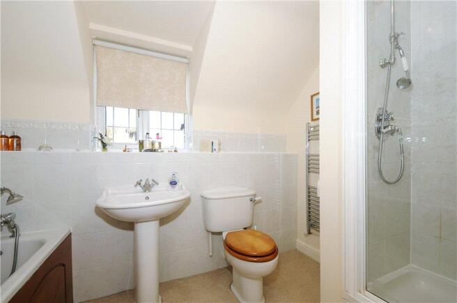 En Suite Bathroom
