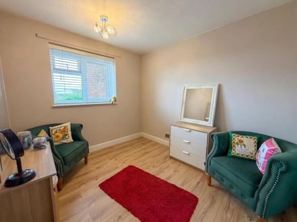 2 bed Duplex for sale Image 12