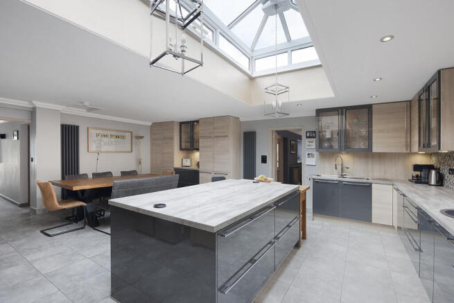 67 Horsecroft Roa...