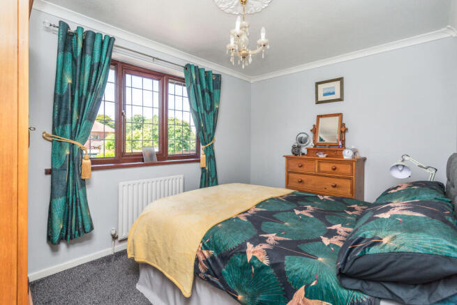 bedroom 1a