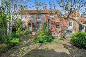 Bridgefoot, Station Road, Holt NR25 7HE