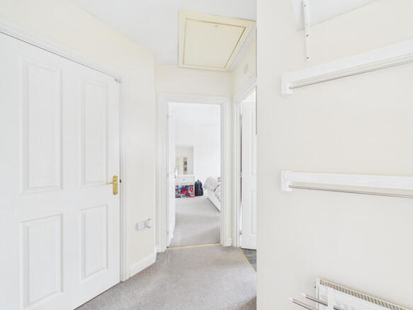 3 bed Semi-Detached for sale Image 9