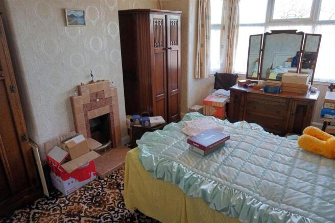 BEDROOM ONE (FRONT)