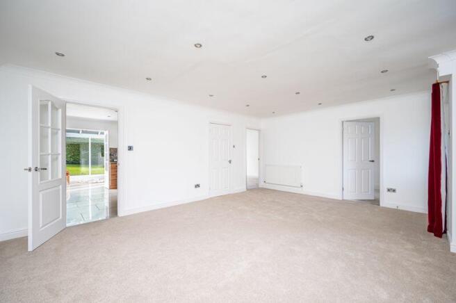 Sitting / Dining Room