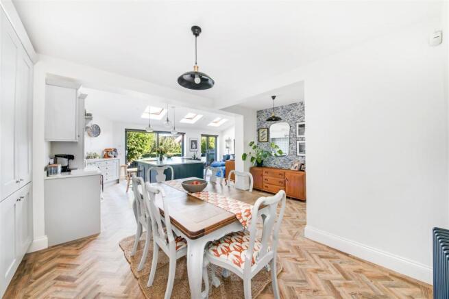 Kitchen / Dining / Lounge