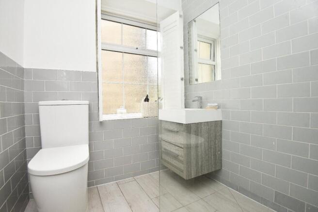 2 bed Semi-Detached for sale Image 8