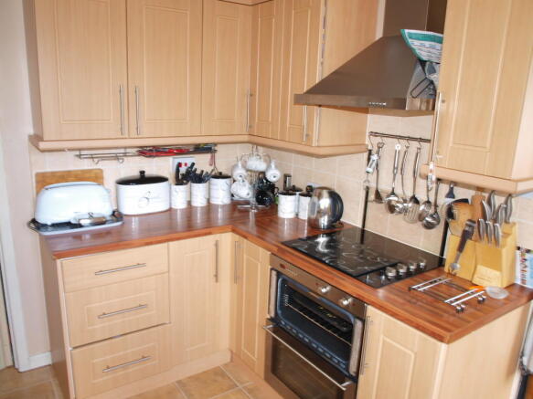 Photo 8