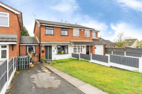 Harptree Grove, Leigh, WN7