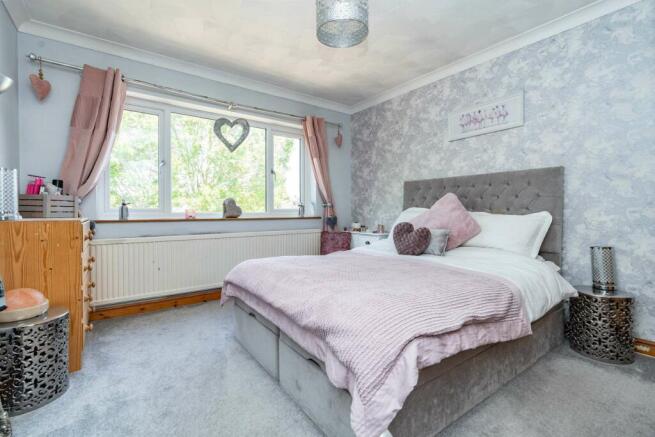 Bedroom 1 (Double)
