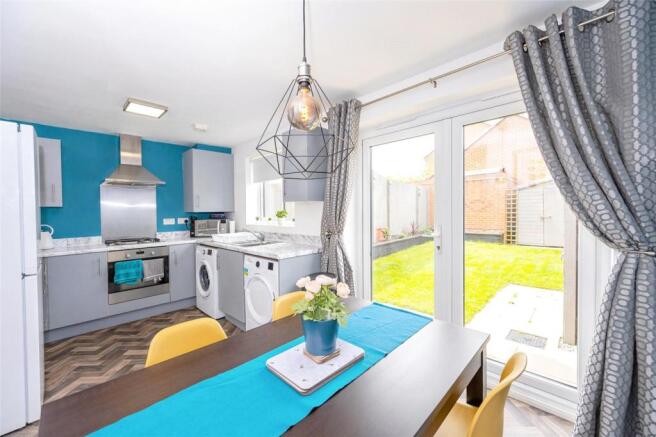 Diner/Kitchen