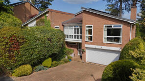 9, Park Crescent, Cuddington, Northwich CW8 2TY