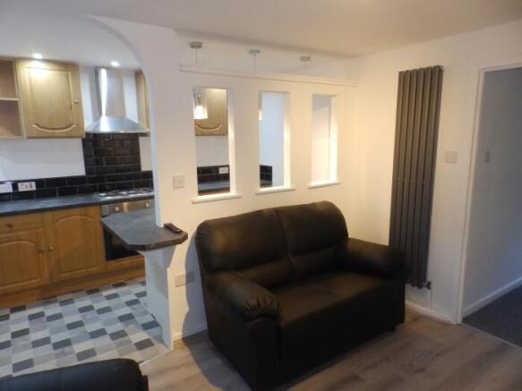 293 Lancaster Road North