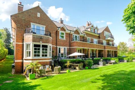 Gower Road, Weybridge, KT13