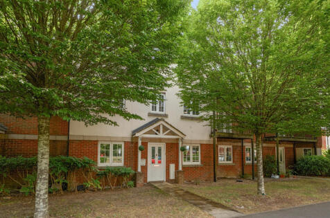25 Wycombe House, Wellesbourne Road, High Wycombe