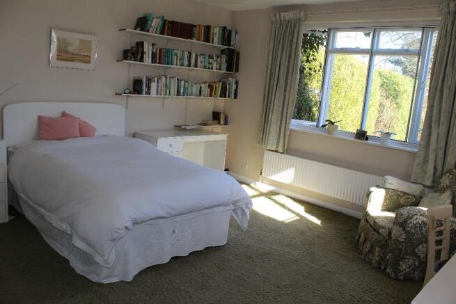 Photo 9