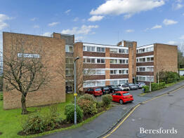 27, Radford Court, Billericay CM12 0AB