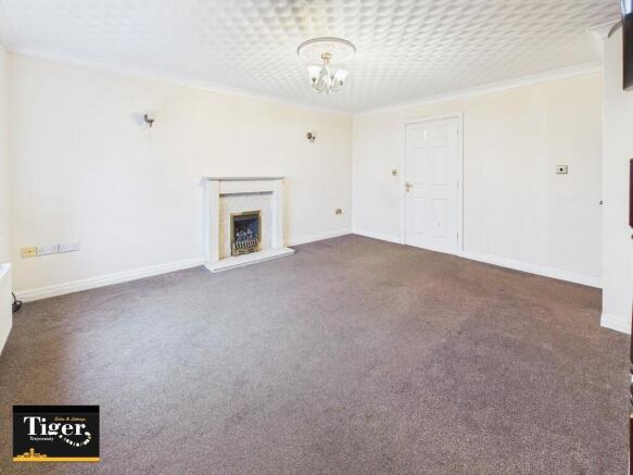 CAM01931G0-PR0329...