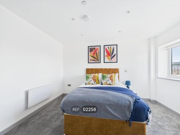 2 bed Apartment to rent Image 12