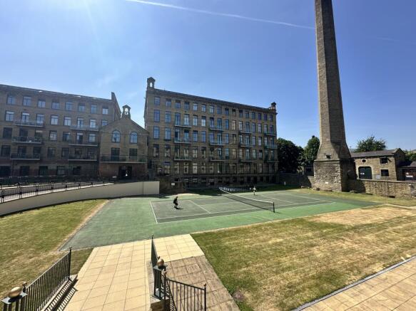 1 bed Flat for sale Image 4