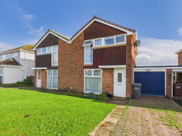 11, St Mawes Drive, Paignton TQ4 7NR
