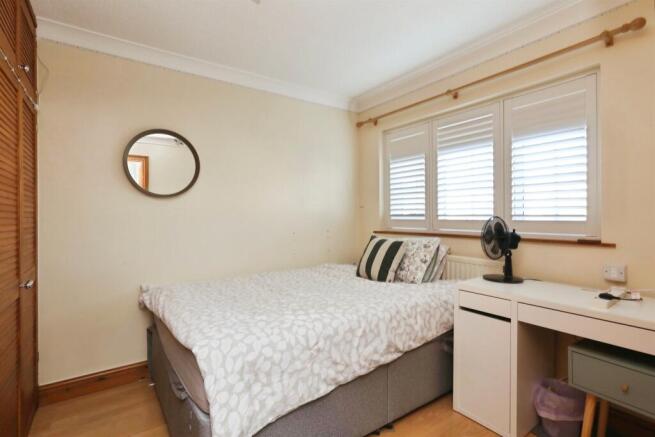 3 bed Semi-Detached for sale Image 9