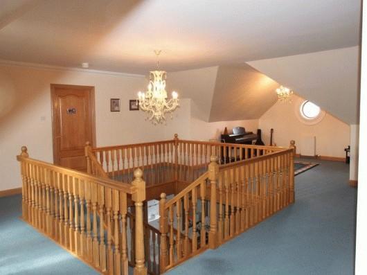 GALLERIED HALLWAY
