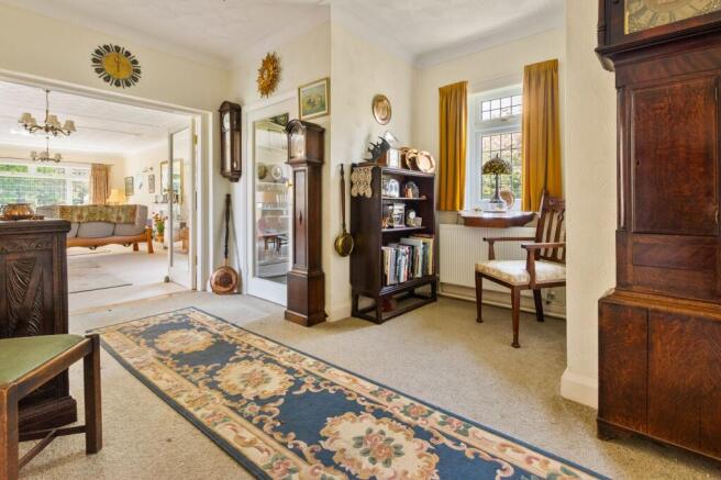 MAIN HALLWAY