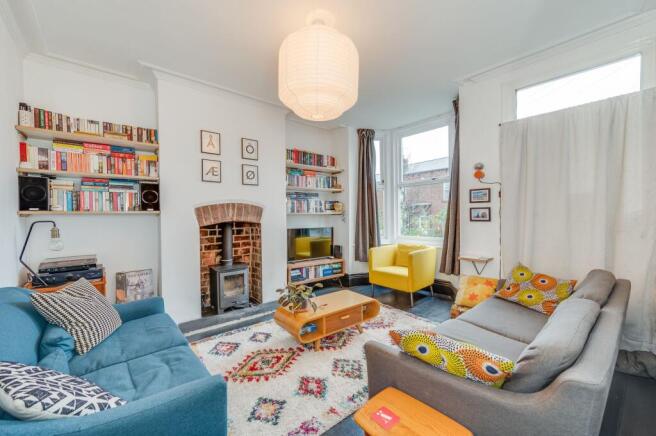 3 bed Terraced for sale Image 4