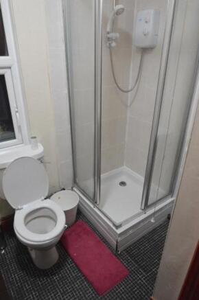 6 bed Terraced to rent Image 6