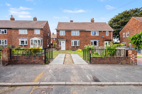Clifton Road, Sharlston Common, Wakefield