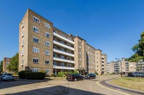 324, Sulivan Court, London SW6 3BZ