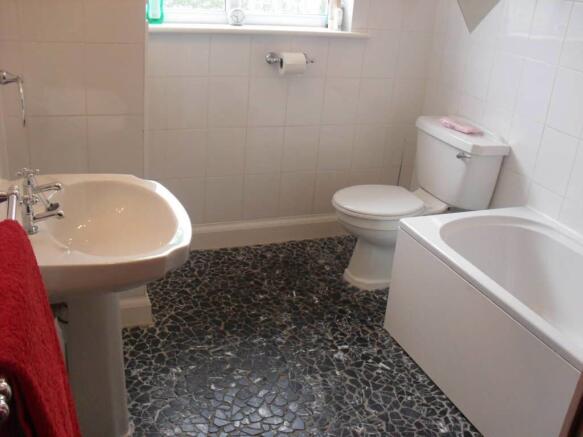 Photo 12