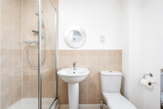Bed 2 En Suite
