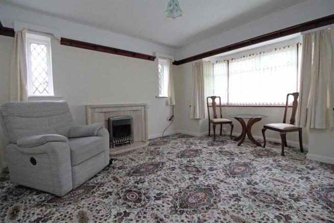 Sitting Room.jpg