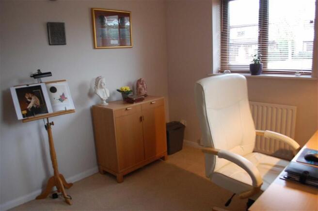 SITTING ROOM/STUDY
