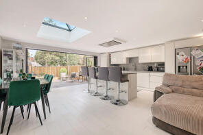 10, Hobart Road, Barkingside, Ilford IG6 2EB