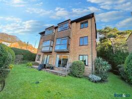 3, Holmdale, Osborne Road, Poole BH14 8SD