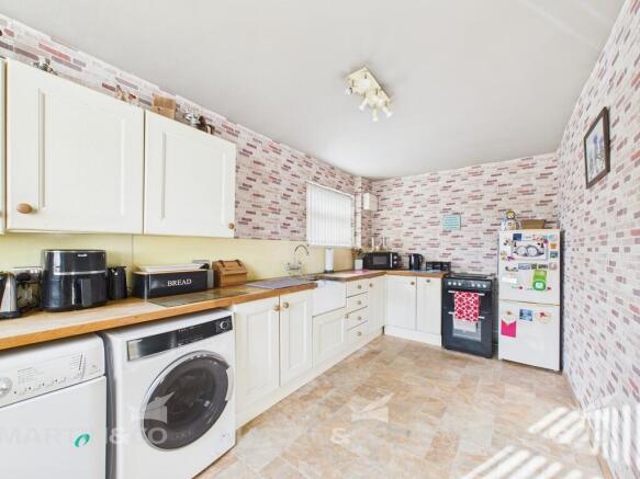 CAM02406G0-PR0499...