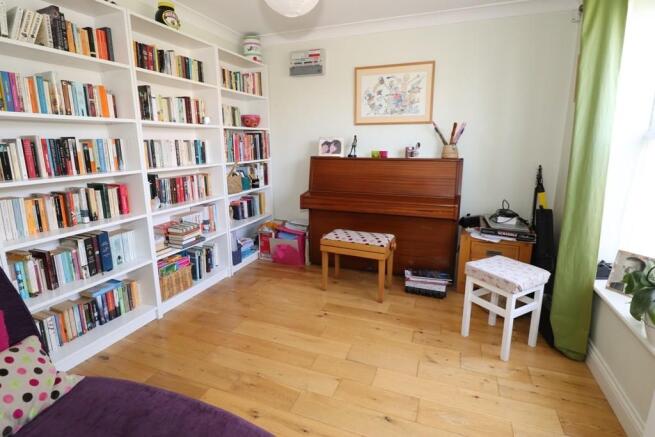 Photo 6