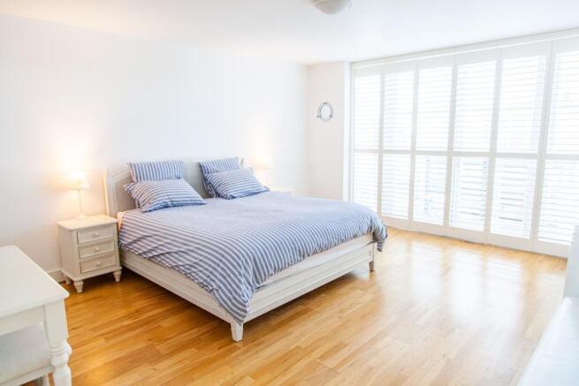 Main bedroom