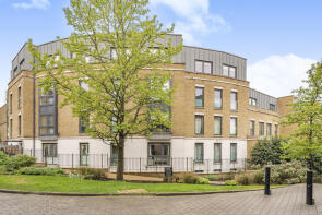 7, 1 Thackeray House, Loxford Gardens, London N5 1FW