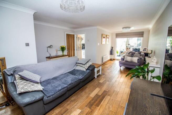 Lounge 1