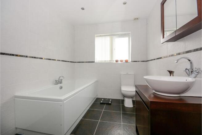 En-suite Bathroom