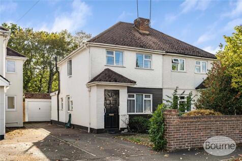 Sutton Avenue, St. John's, Woking, Surrey, GU21