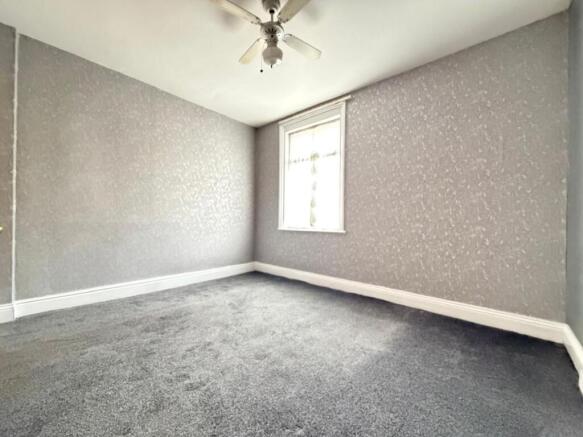2 bed Terraced for sale Image 9