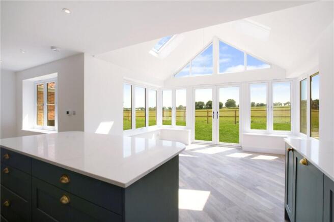 Kitchen Family Room