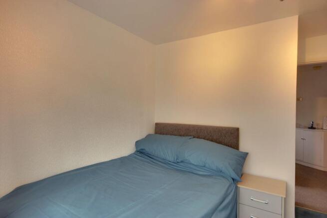 Bedroom 2 (Double)