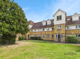 30, Burn Close, Addlestone KT15 2PJ