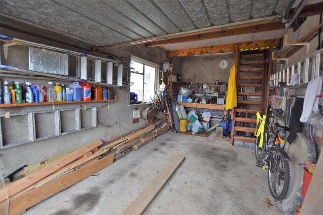 Garage.jpg